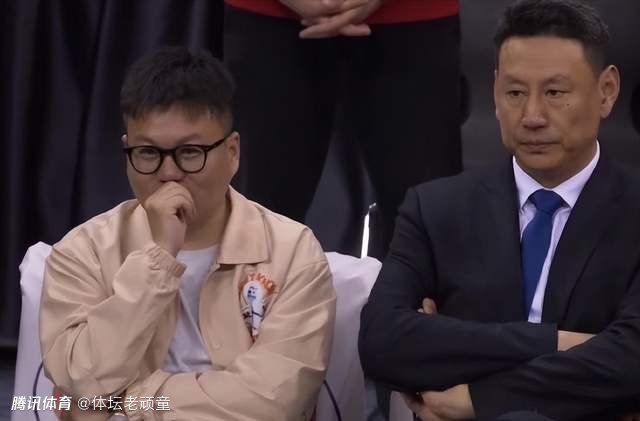 故事根据ABC电视台70年代的同名电视剧改编，讲述查理手下三位才貌双全的女特工的故事